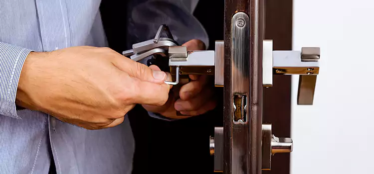 Commercial Door Lock Repair De Pere