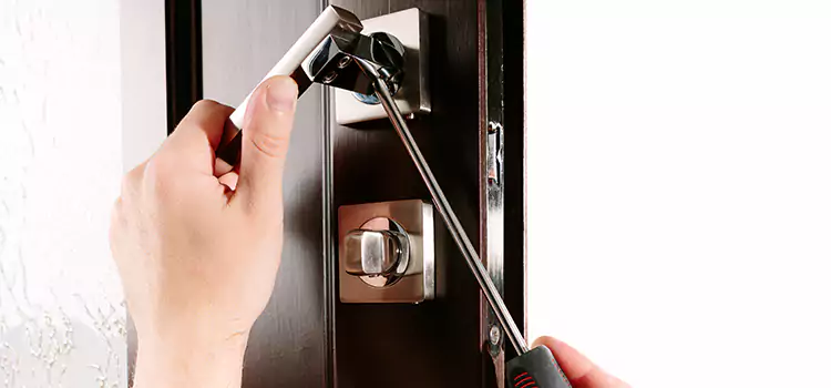 Door Lock Replacement Service De Pere