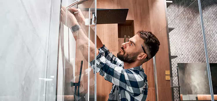 Replace Shower Doors with Frameless De Pere