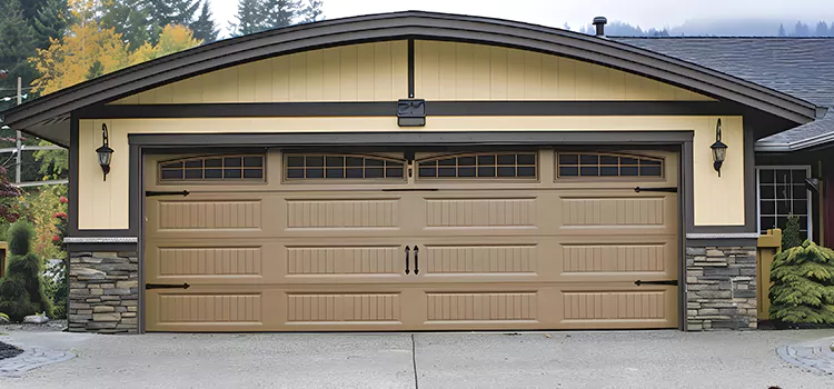 Residential Vinyl Roll Up Doors De Pere